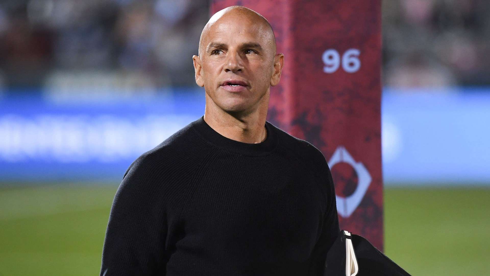 次出现在足 次出现在足